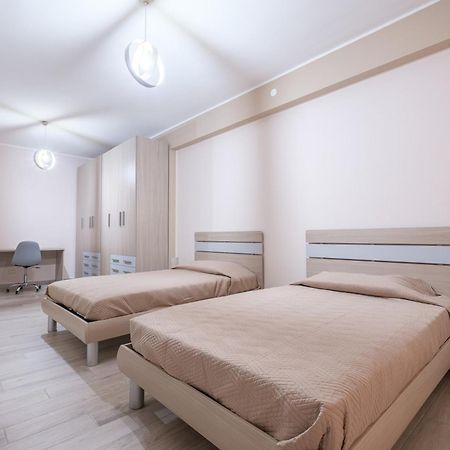 Appartamento Damilhouse 1 Messina Esterno foto