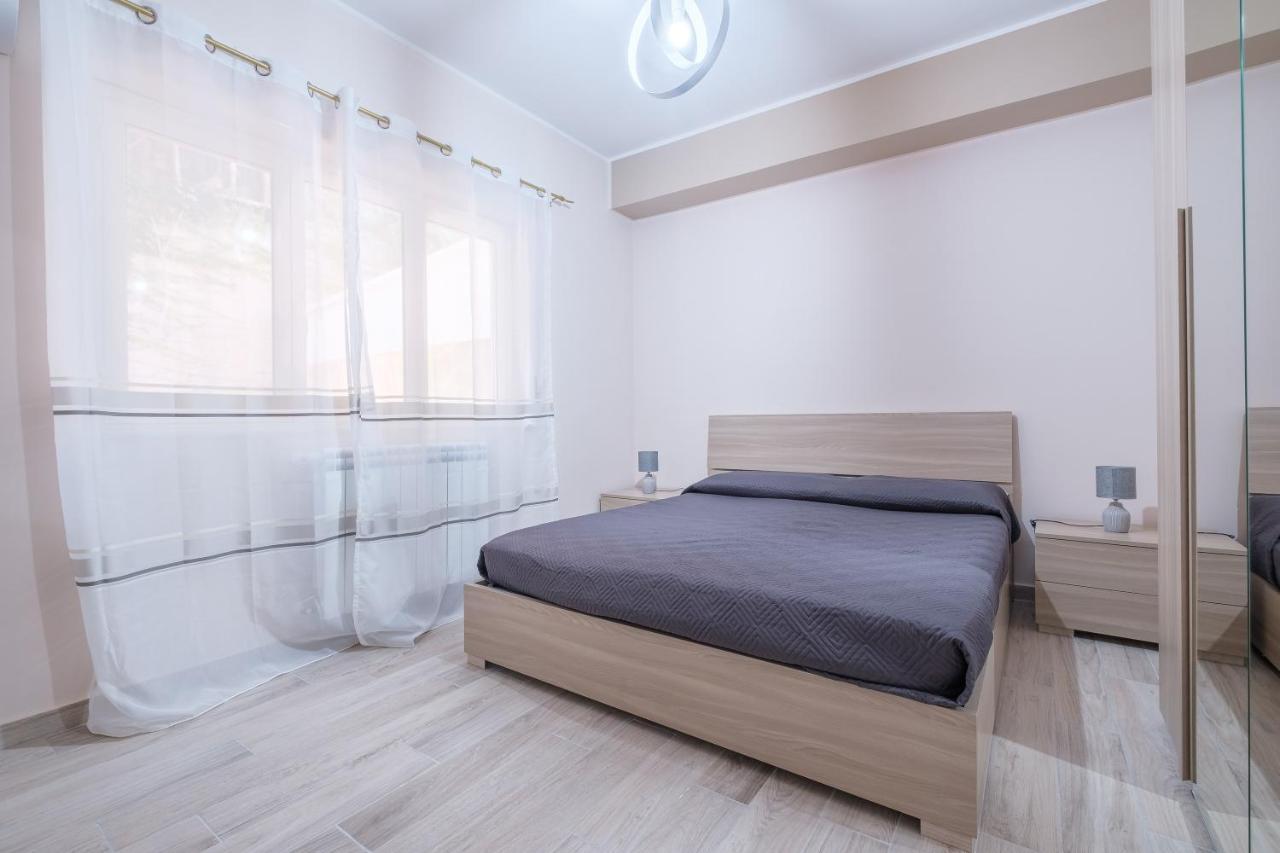 Appartamento Damilhouse 1 Messina Esterno foto
