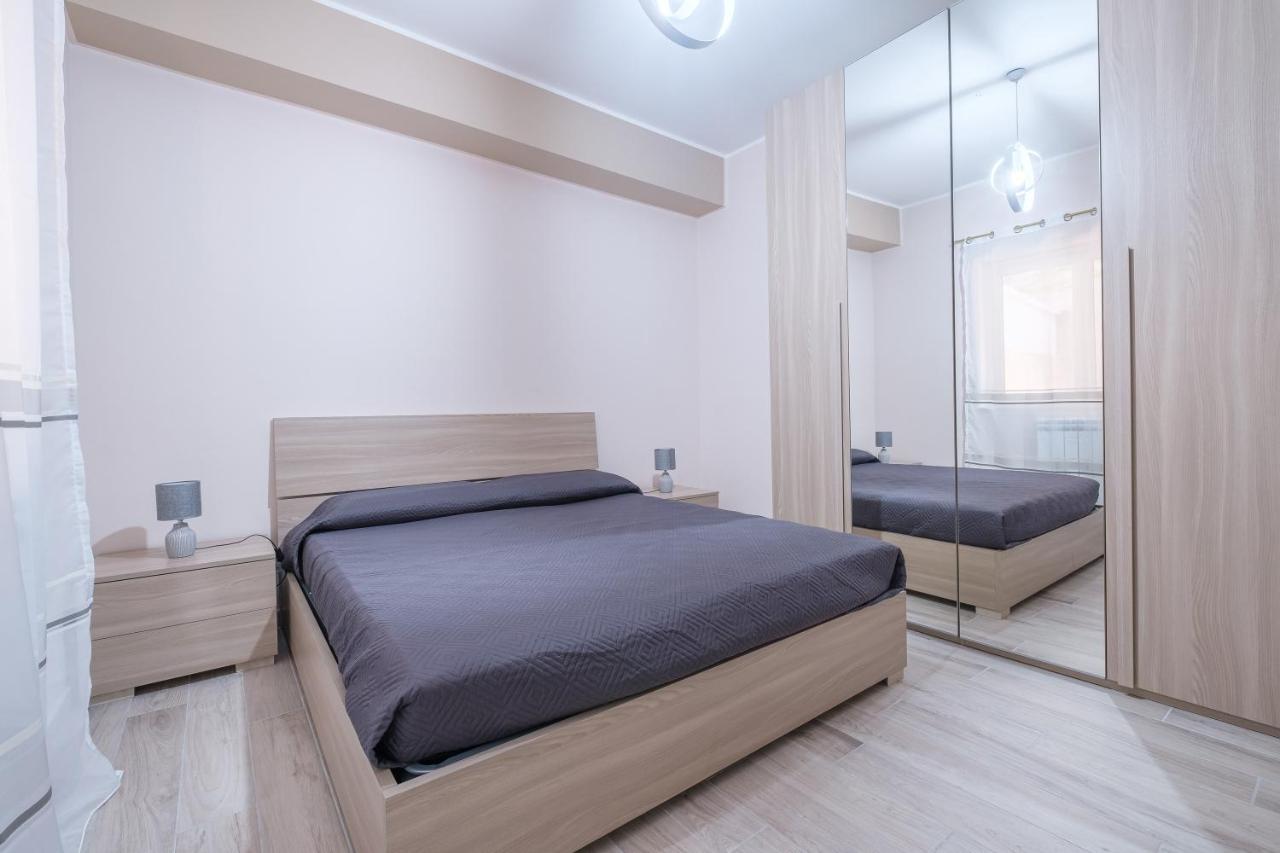 Appartamento Damilhouse 1 Messina Esterno foto